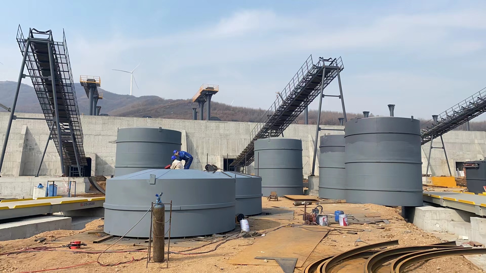 江苏骨料钢板仓河南项目大型骨料仓生产线进度
